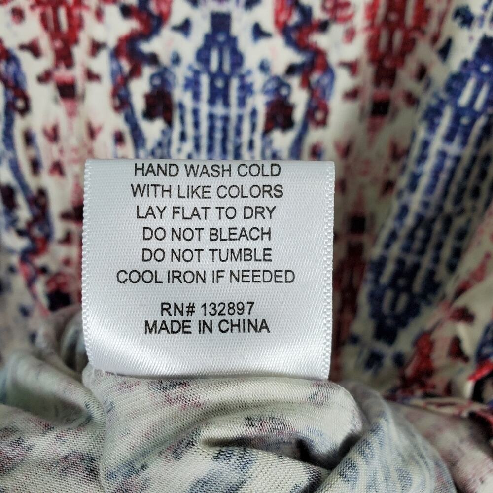 Rose + Olive Sleeveless Red Blue White Soft Top Size XL - Picture 6 of 6